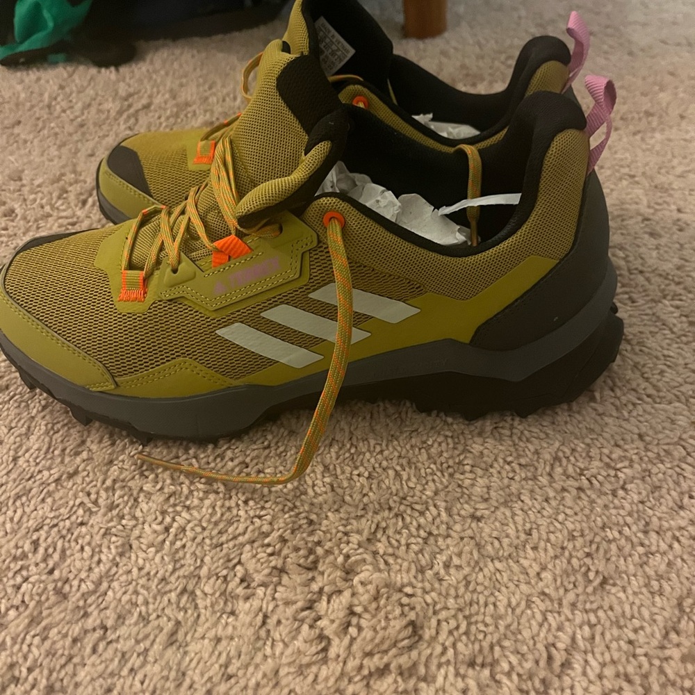 Adidas Terrex AX4